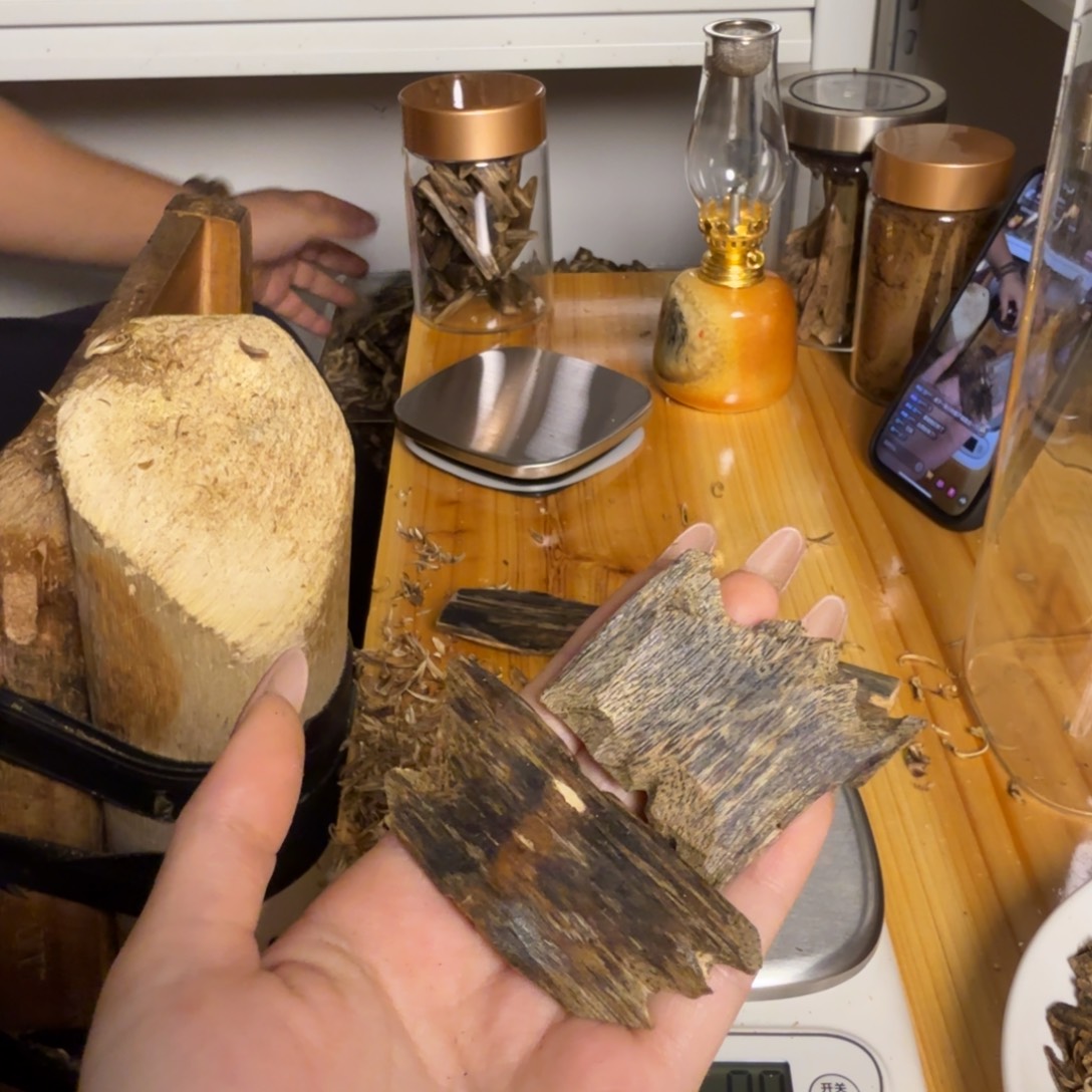 沉香绿奇颗粒14克