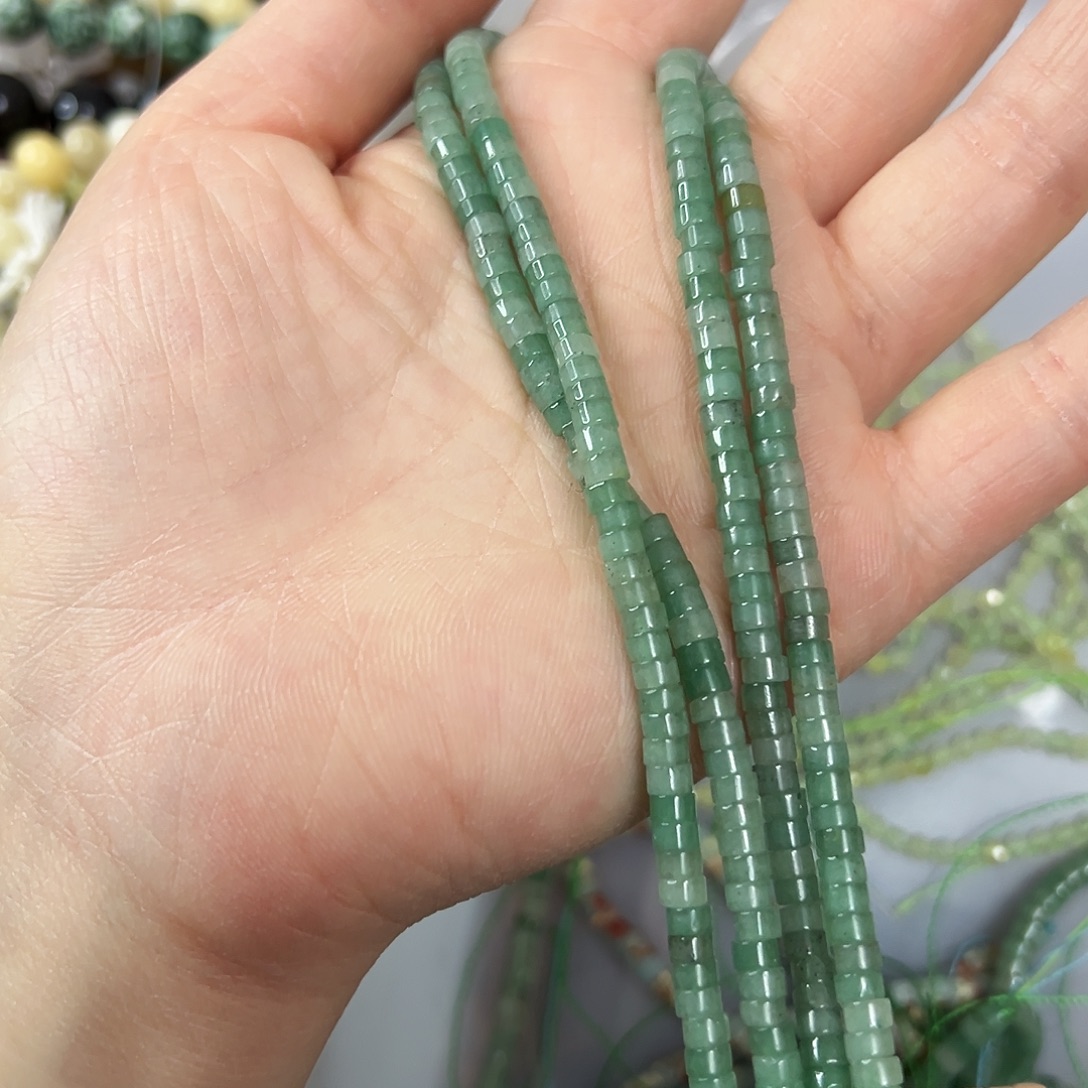 玛瑙/玉髓未镶嵌珠宝半成品，卡4绿东陵直切一条