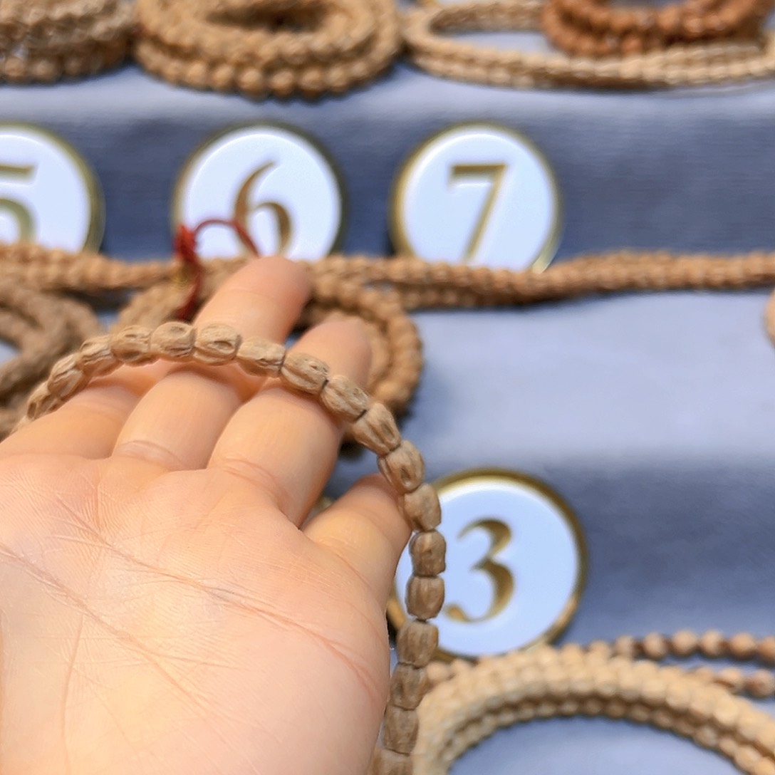 柏香籽/百香籽手串钢*侠