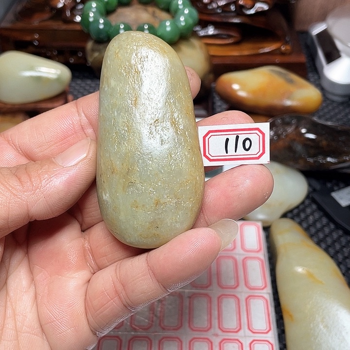 未镶嵌和田玉挂件110