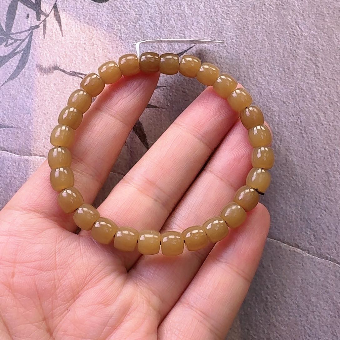 和田玉手串未镶嵌