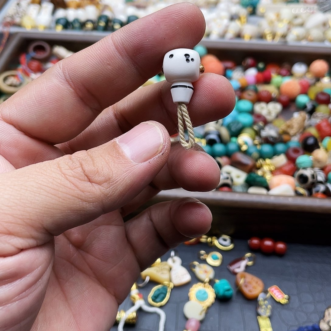 旺***️玛瑙/玉髓未镶嵌珠宝半成品