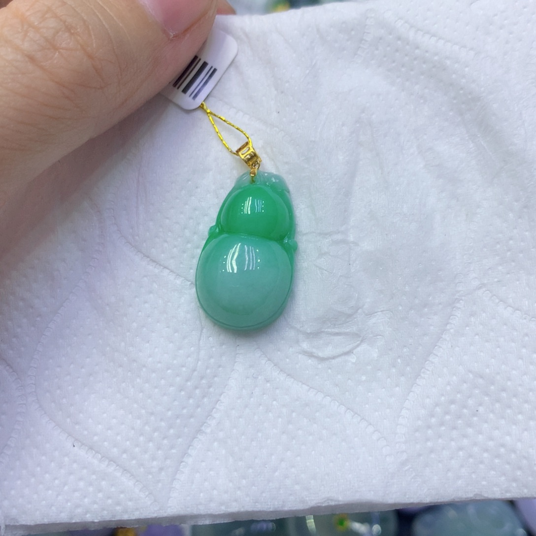 颈饰18K金镶嵌翡翠翡翠