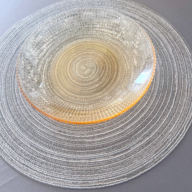 出美（波点）盘子 直径21cm 高约3.5cm