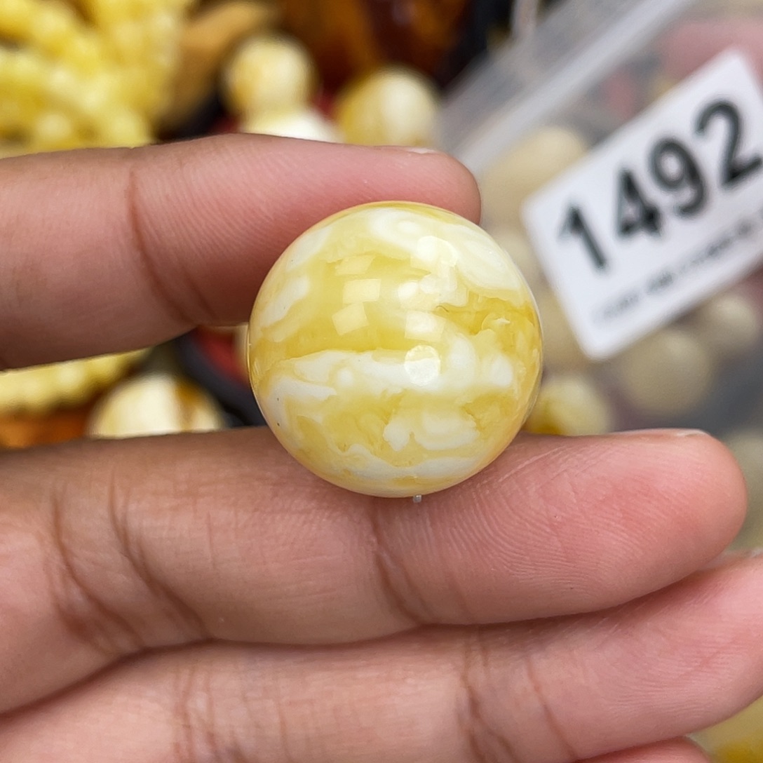 蜜蜡未镶嵌珠宝奇石粉21.6