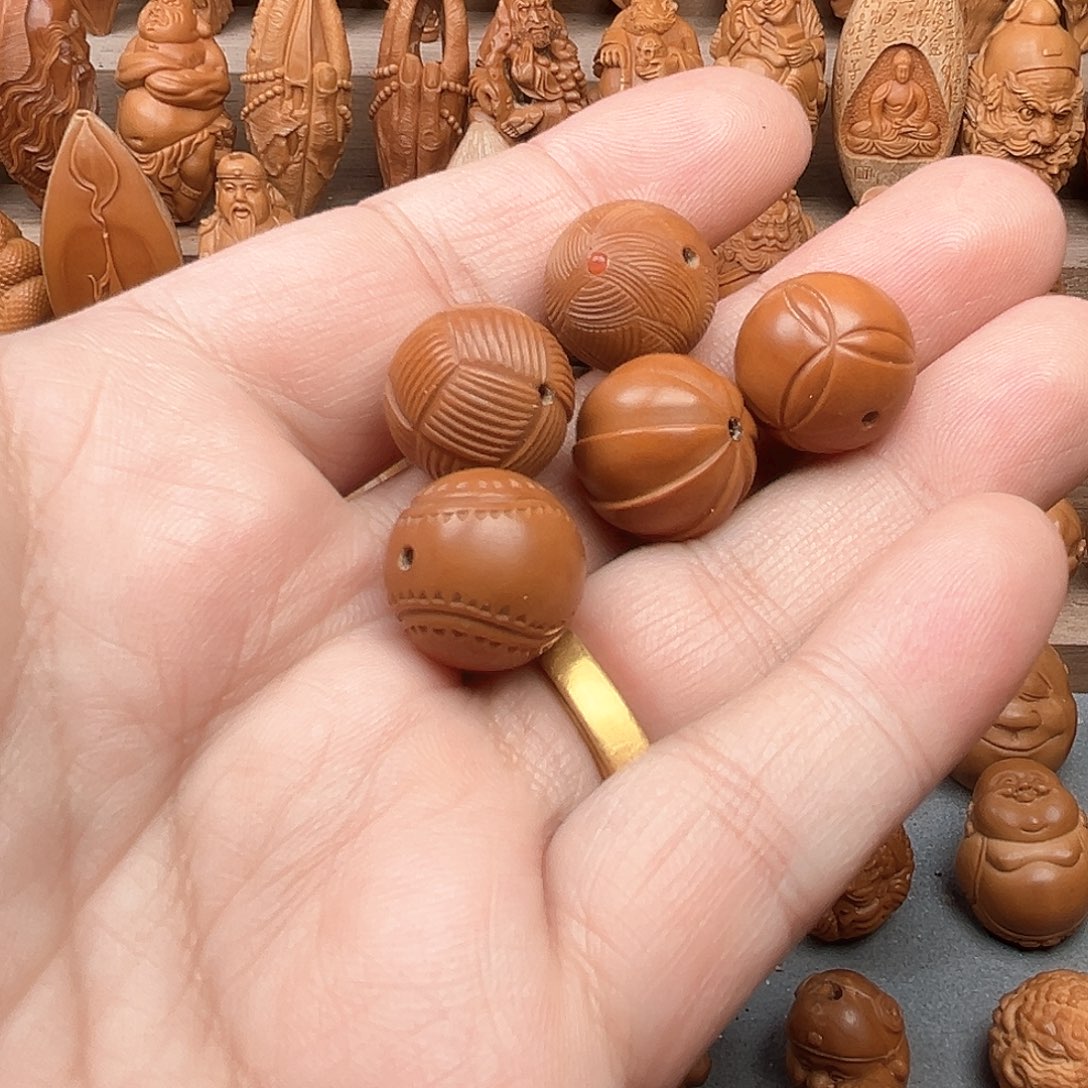 猴头核桃吊坠30一颗16尺寸