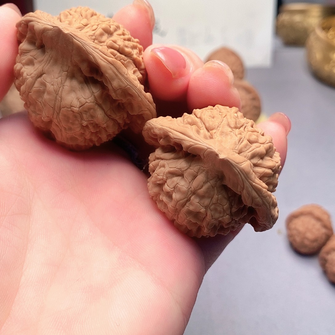 大叶紫檀（黑酸枝木类）官帽