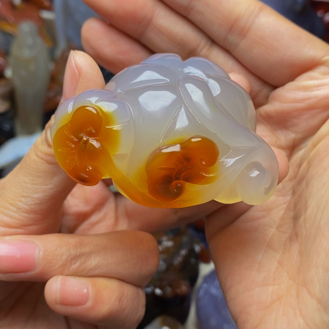 玛瑙/玉髓手把件未镶嵌