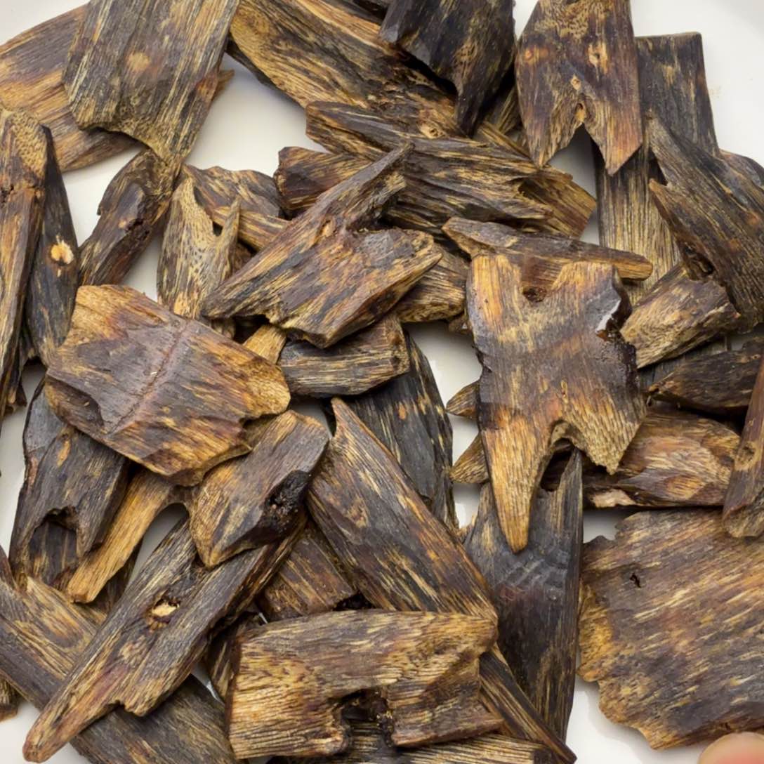 沉香沉香碎屑乌身原叶漏油料20g