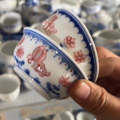 其他瓷手绘杯两个