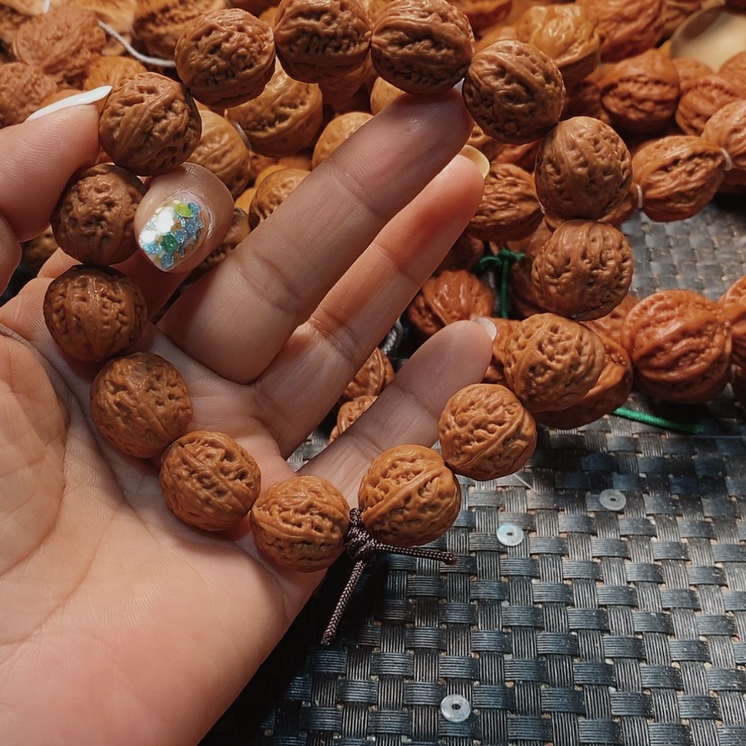 【闪购商品】文玩核桃吊坠鑫**浴八棱