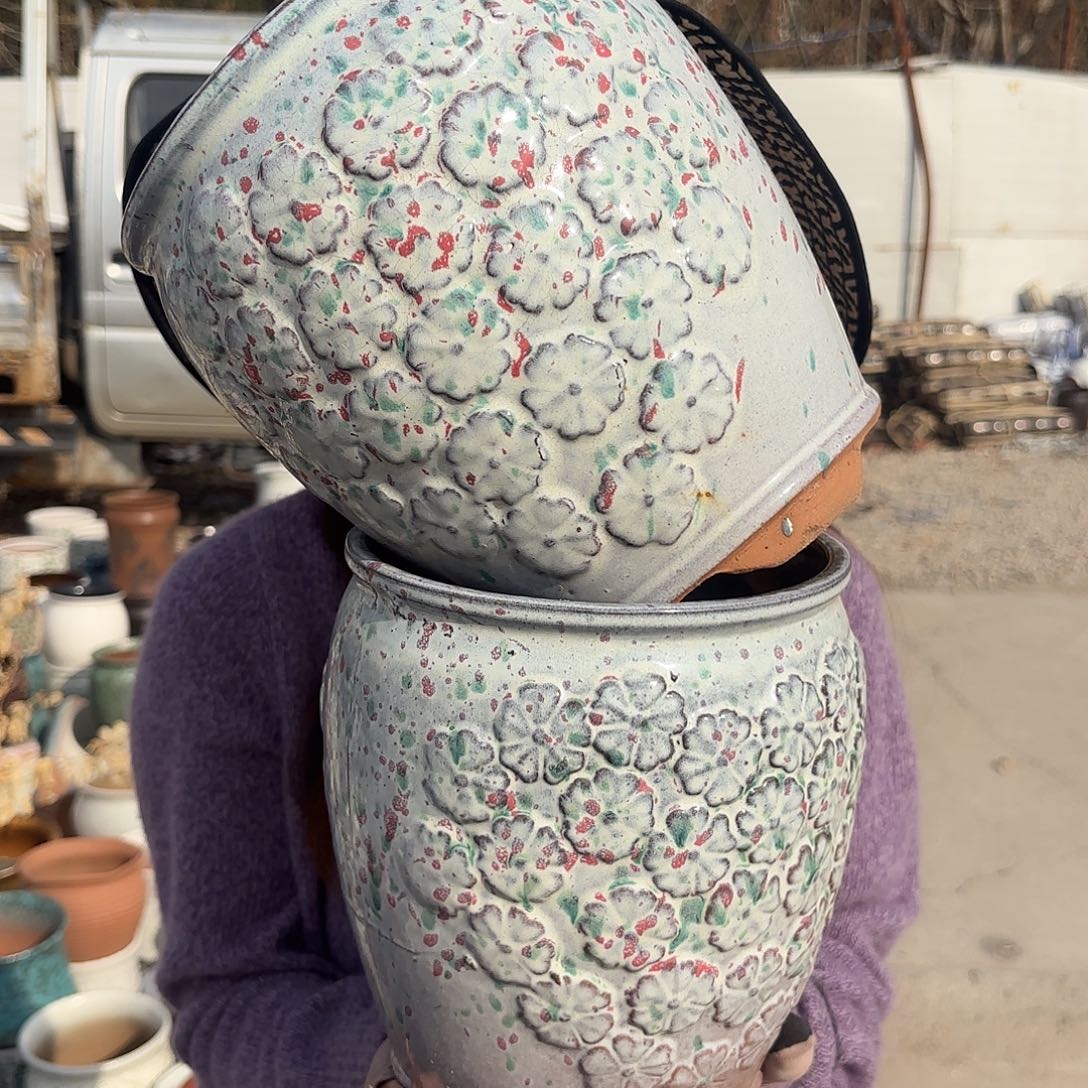 口径18高度23两个虎脚