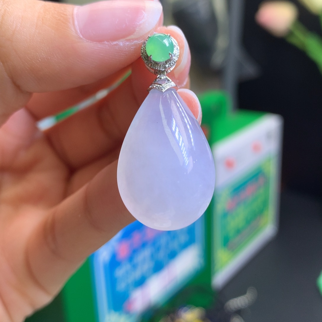 【闪购商品】翡翠颈饰18K金镶嵌翡翠