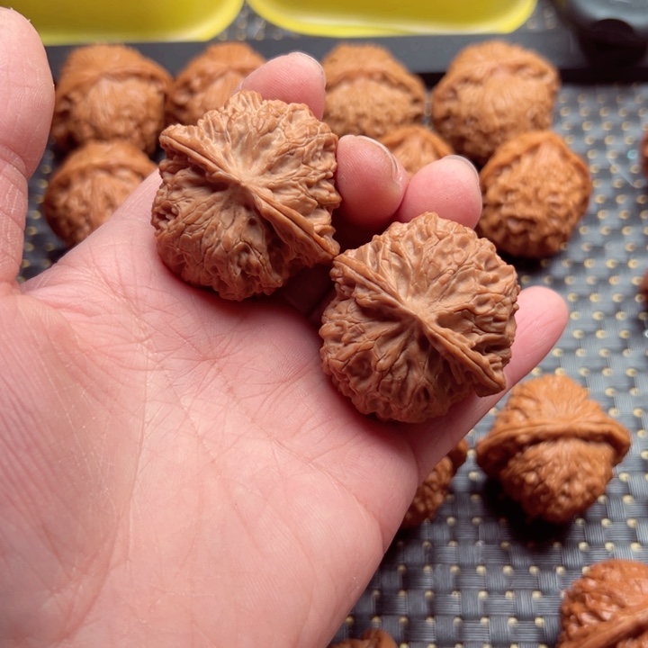 文玩核桃吊坠平果41全品