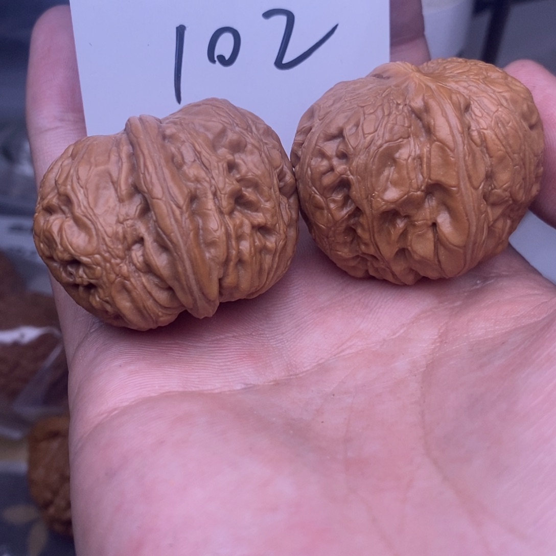 核桃40元宝核桃102