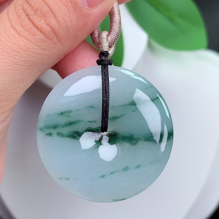 颈饰未镶嵌翡翠平安扣 35.5x5.6mm