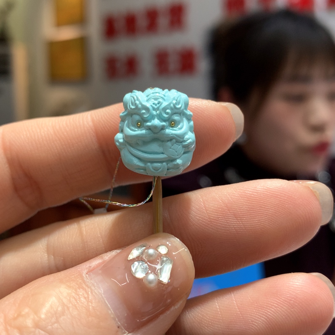 绿松石配饰未镶嵌