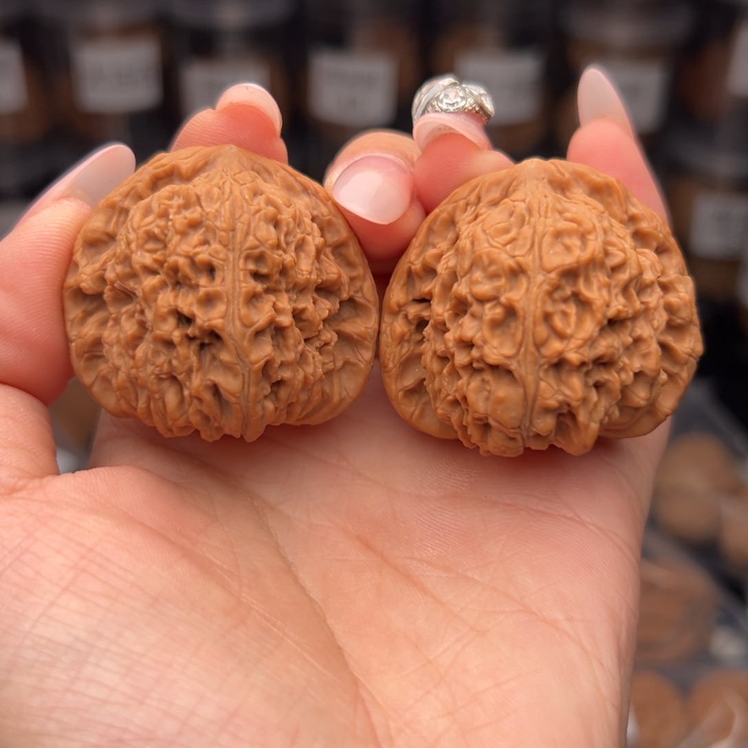 文玩核桃吊坠c*B南蒋石