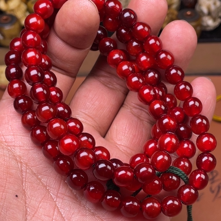 驼骨其他人攻击样子