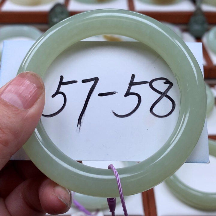 手链未镶嵌和田玉