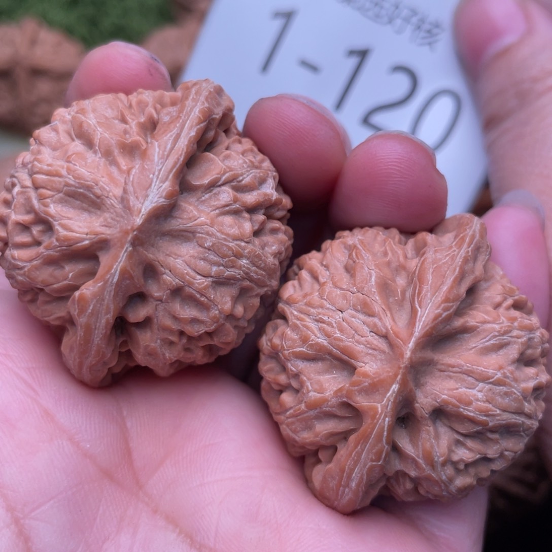 文玩核桃把件毕业宫灯41