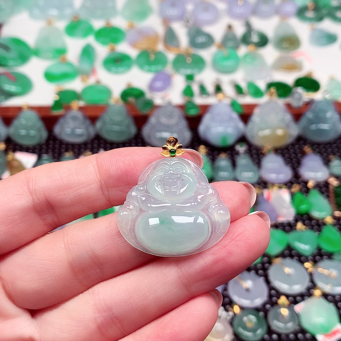 翡翠18K金镶嵌颈饰