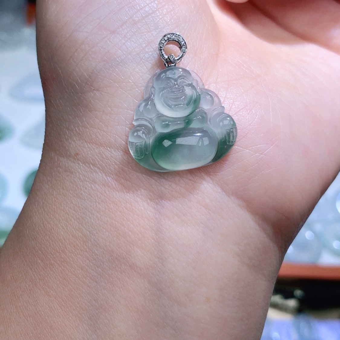 【闪购商品】翡翠颈饰18K金镶嵌佛公