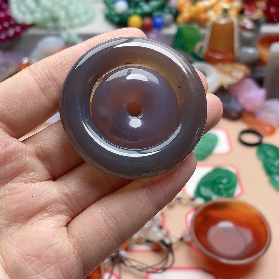 玛瑙/玉髓颈饰合金宁**雅