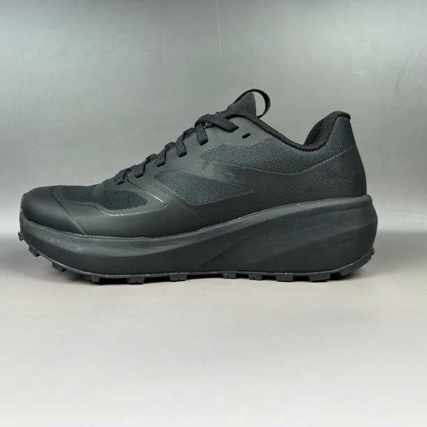 夏季款薄网男鞋越野低帮休闲户外透气登山鞋运动防滑轻便旅游鞋