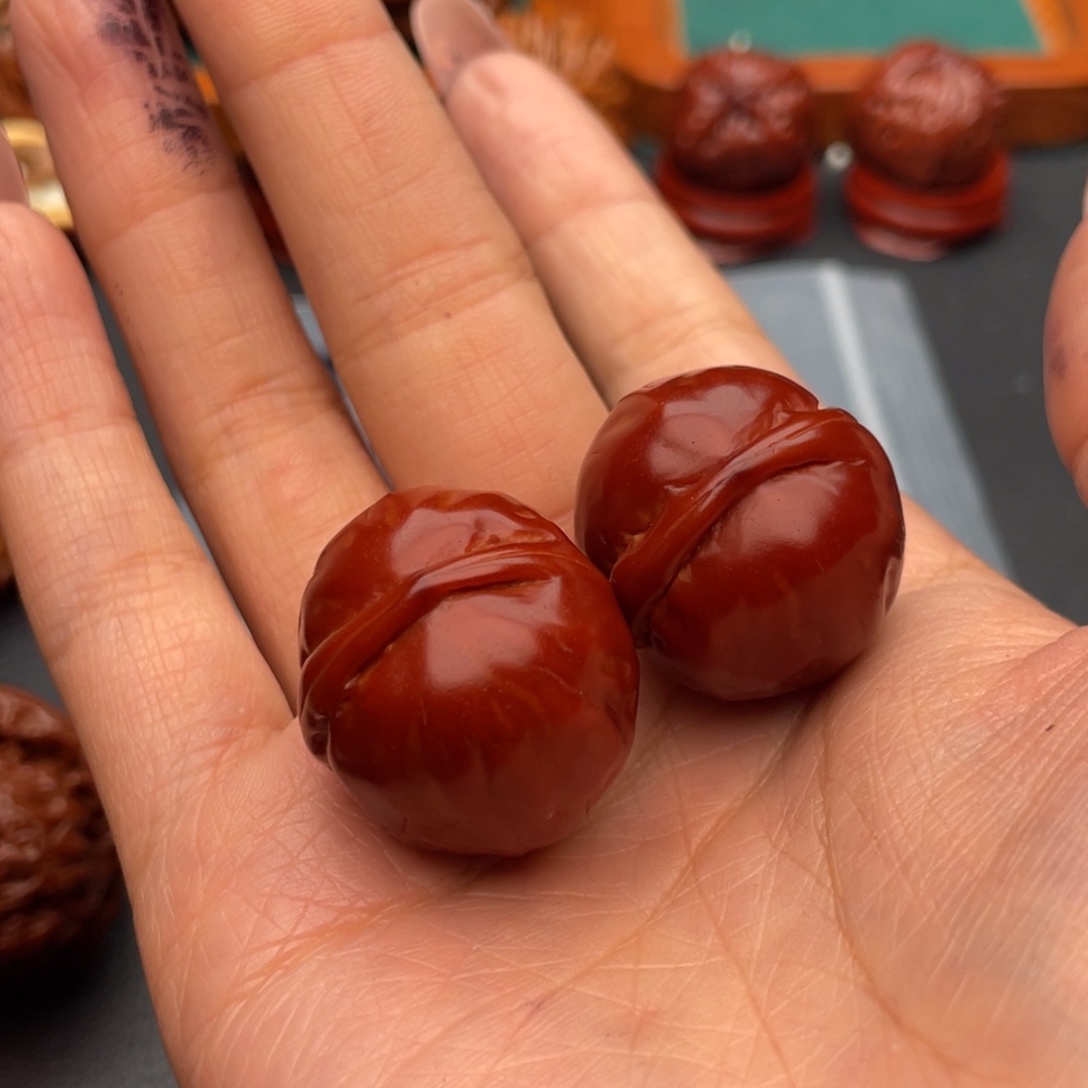 加****把件文玩核桃夜明珠