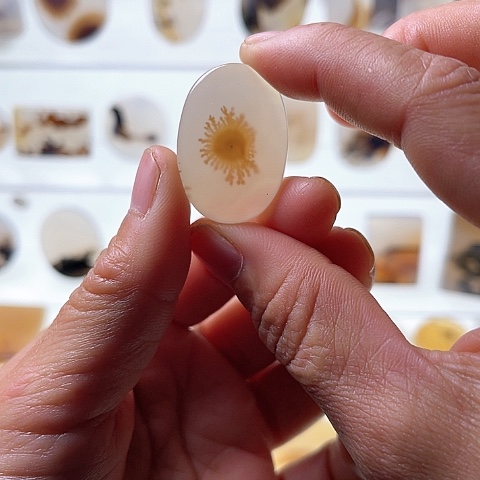 【闪购商品】玛瑙/玉髓珠宝半成品未镶嵌