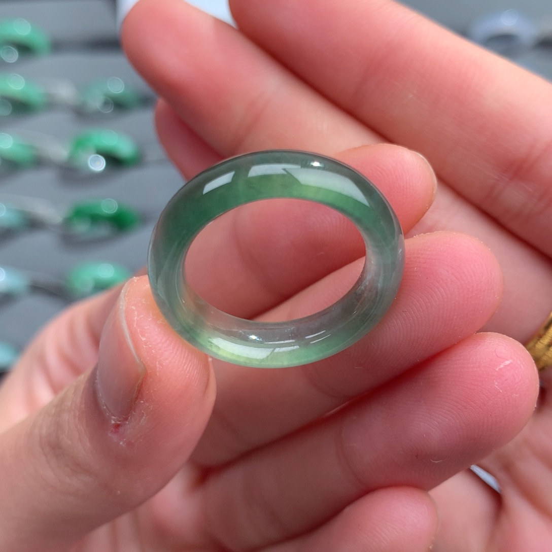 翡翠戒指未镶嵌天然17-18圈口