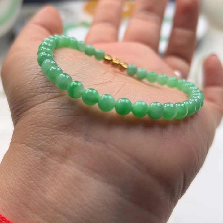 定制翡翠未镶嵌7卡5.2 