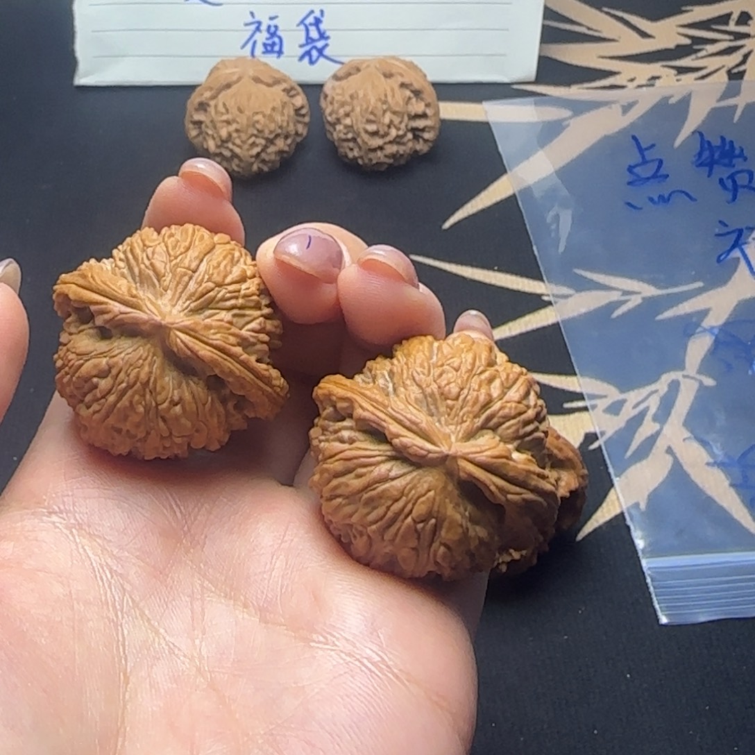 好***散大叶紫檀（黑酸枝木类）