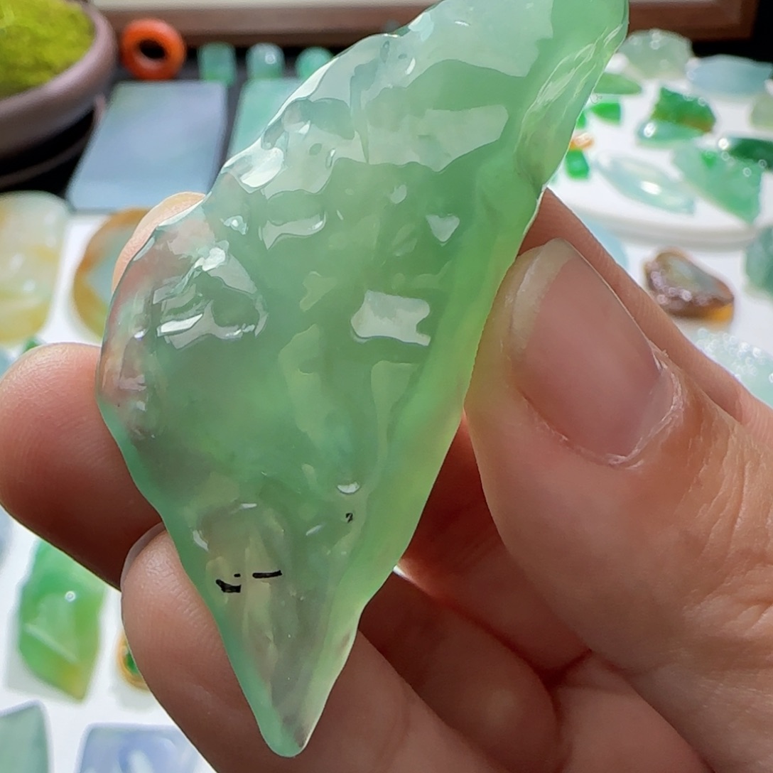 定制翡翠未镶嵌材料