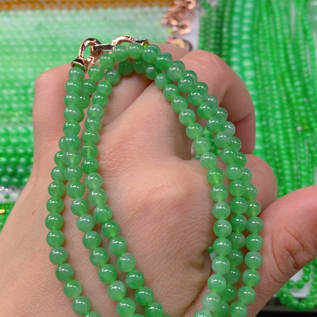 翡翠颈饰未镶嵌缅甸天然翡翠冰种阳绿项链5.2m' m