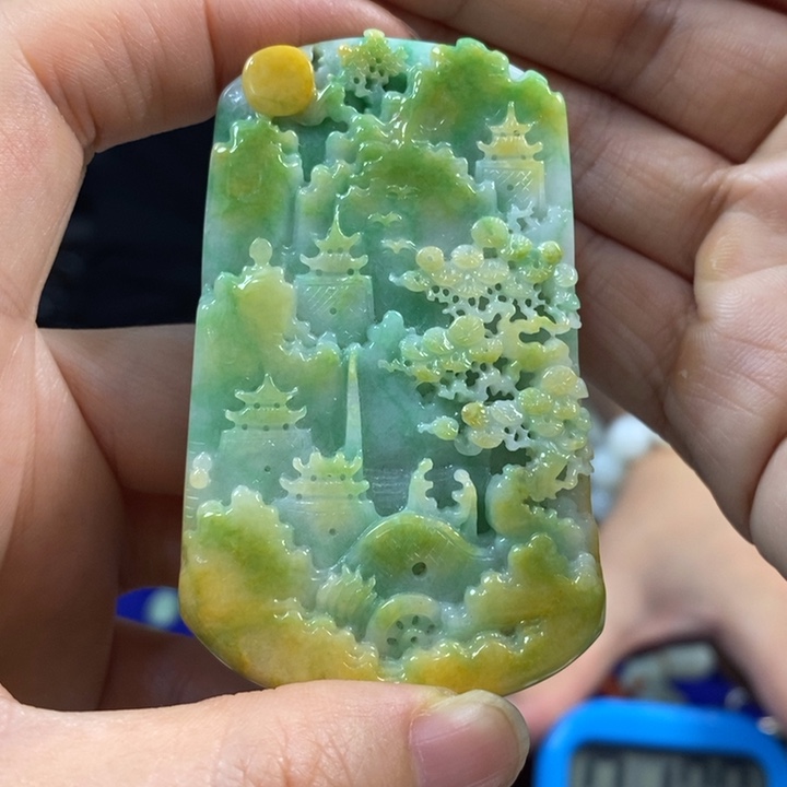 派***星翡翠未镶嵌颈饰翡翠吊坠