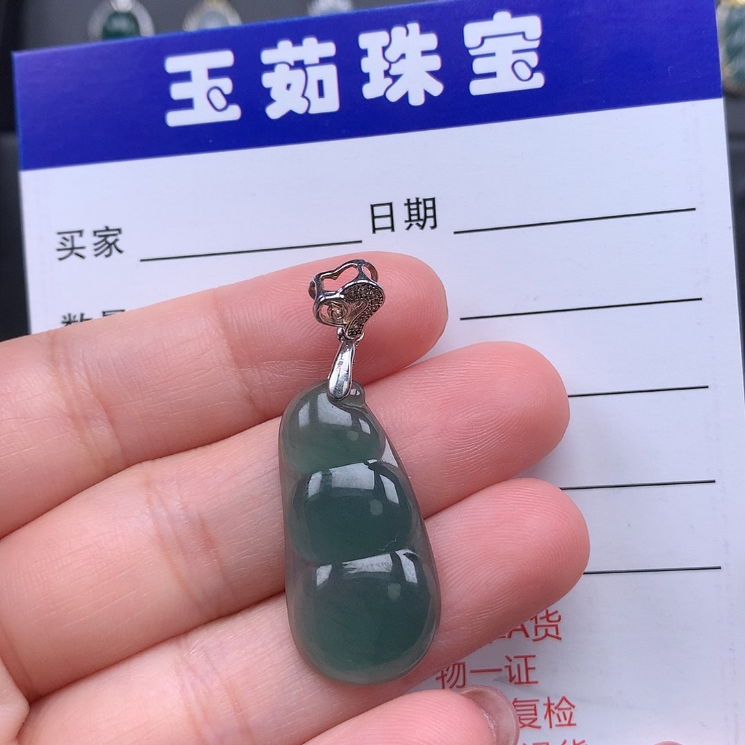 翡翠颈饰银S925镶嵌项链925