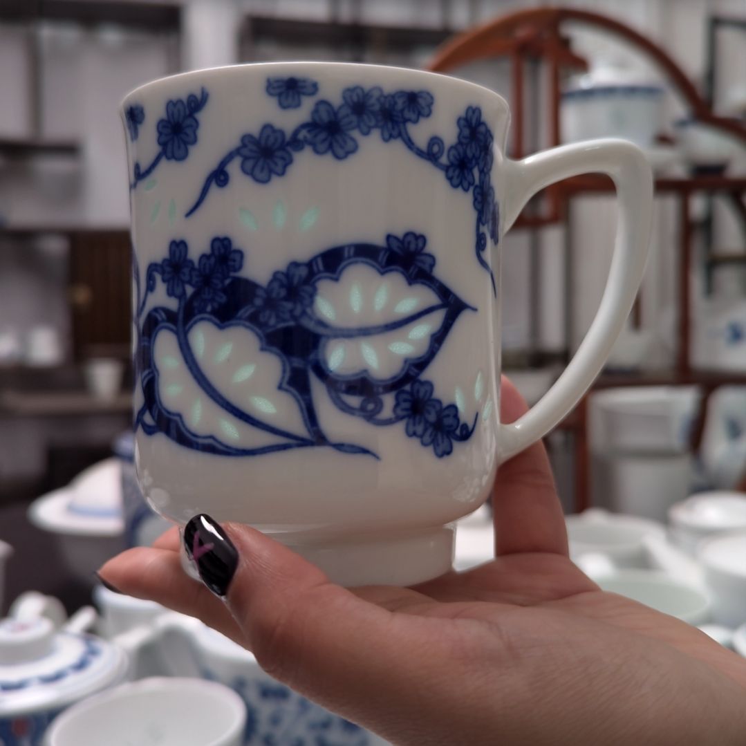 陶瓷清香马克杯一个