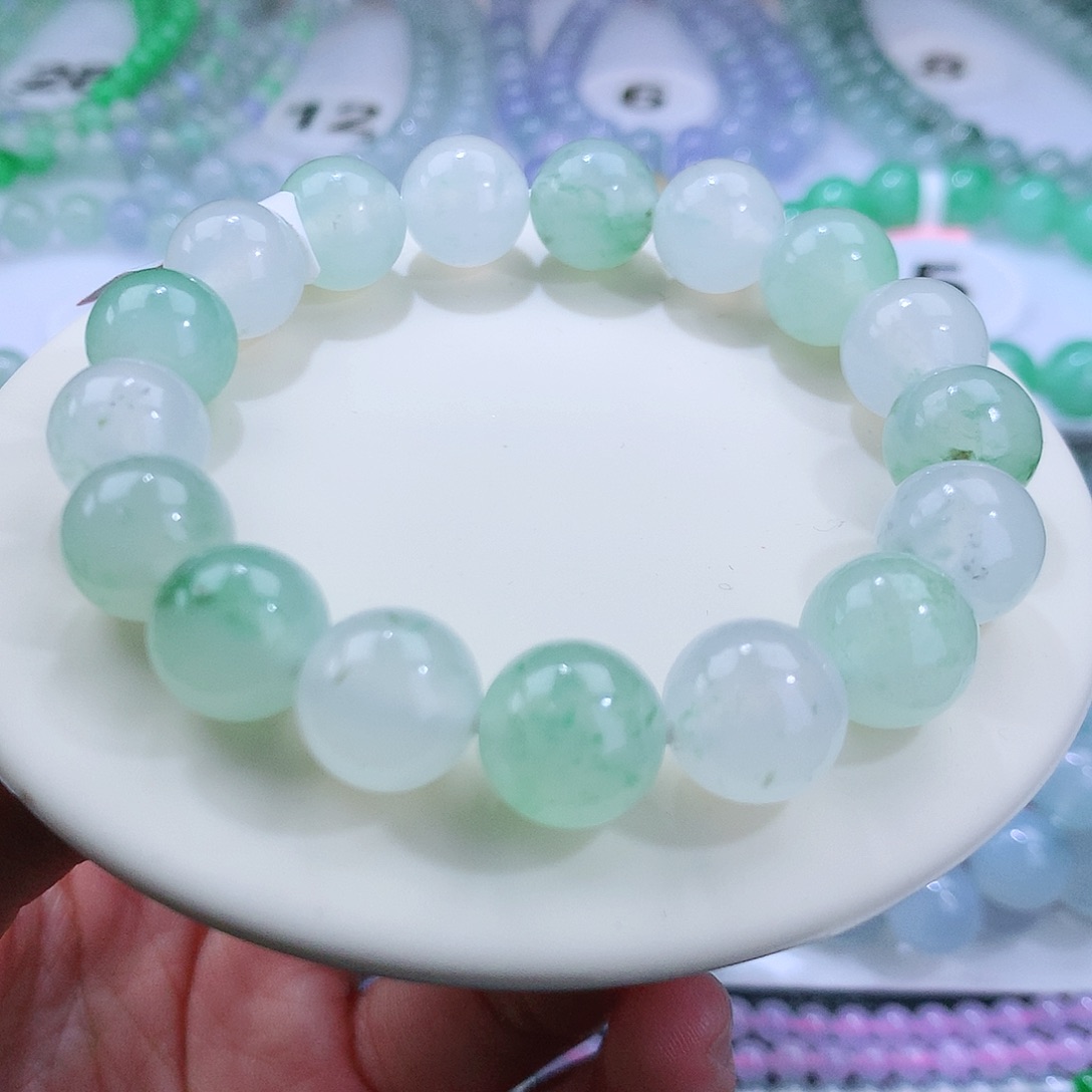 翡翠手链未镶嵌卡11.8