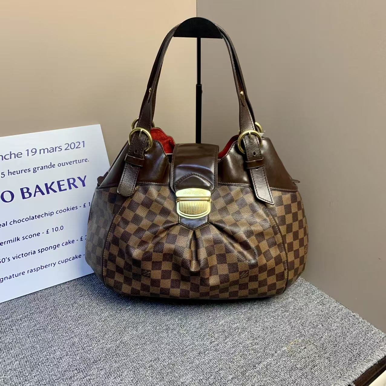 95新 LouisVuitton/路易威登 LV单肩包/棕棋盘格金扣包