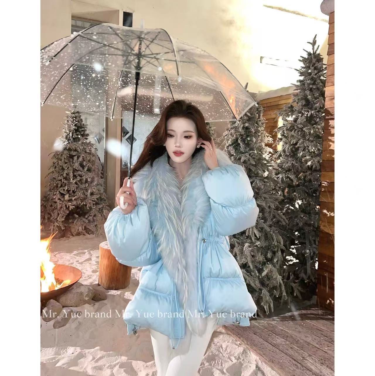 岳岳｜2025冬季新款【冰川时代】貉子毛领90白鹅绒羽绒服YY55Q41702