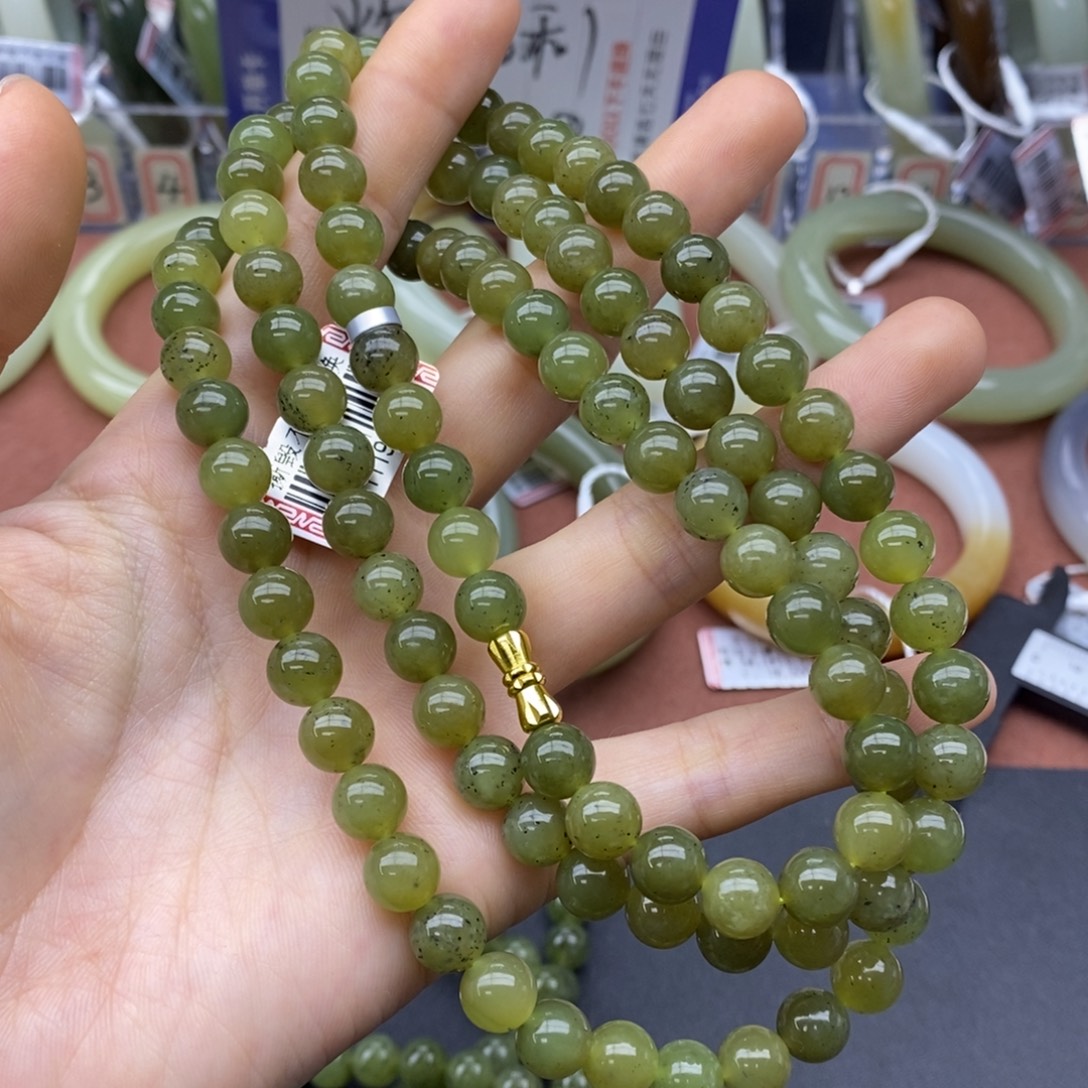 和田玉未镶嵌挂件卡8