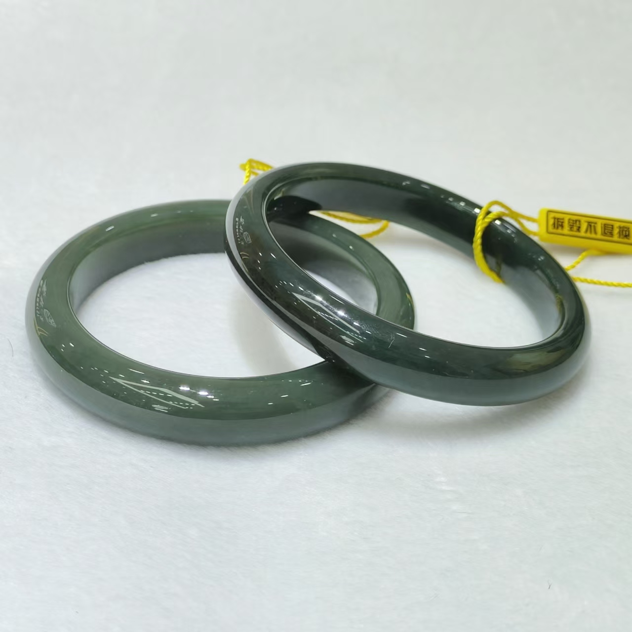【老三珠宝】和田玉宽条手镯【多样性发其一】圈口52-64mm