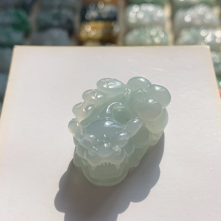 翡翠颈饰未镶嵌天然翡翠貔貅吊坠