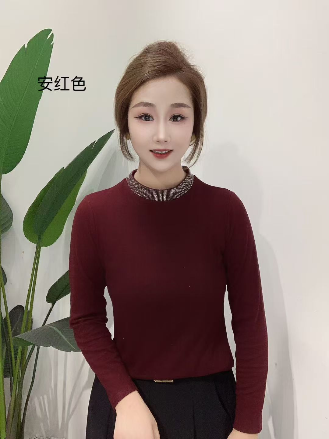 2025新款重工烫钻圆领长袖t恤女修身显瘦设计感上衣#2705