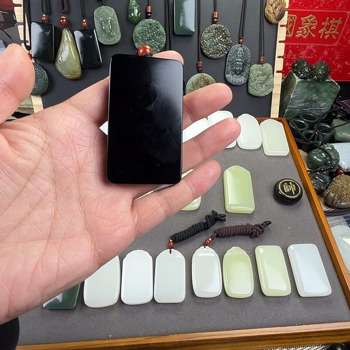 邬***姓玉黑四七无事牌直切