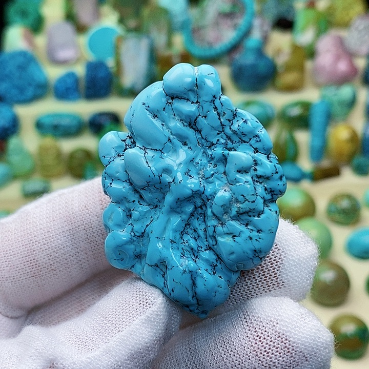 绿松石配饰未镶嵌