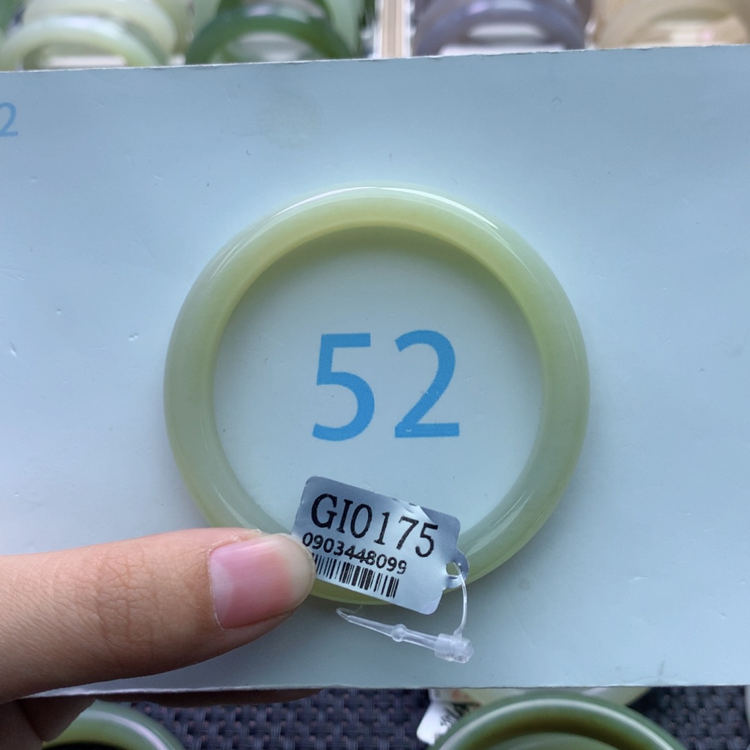 和田玉未镶嵌项圈静***开