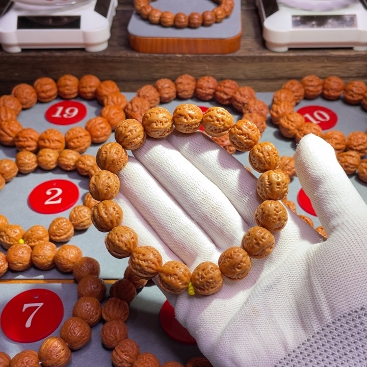 文玩核桃手串W**.多肉